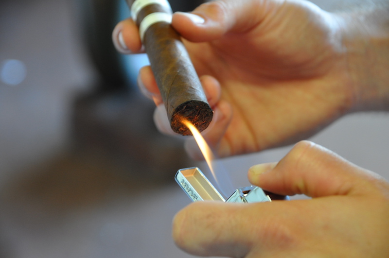 How to Smoke a Cigar Cutting, Lighting, and Smoking a Cigar Best